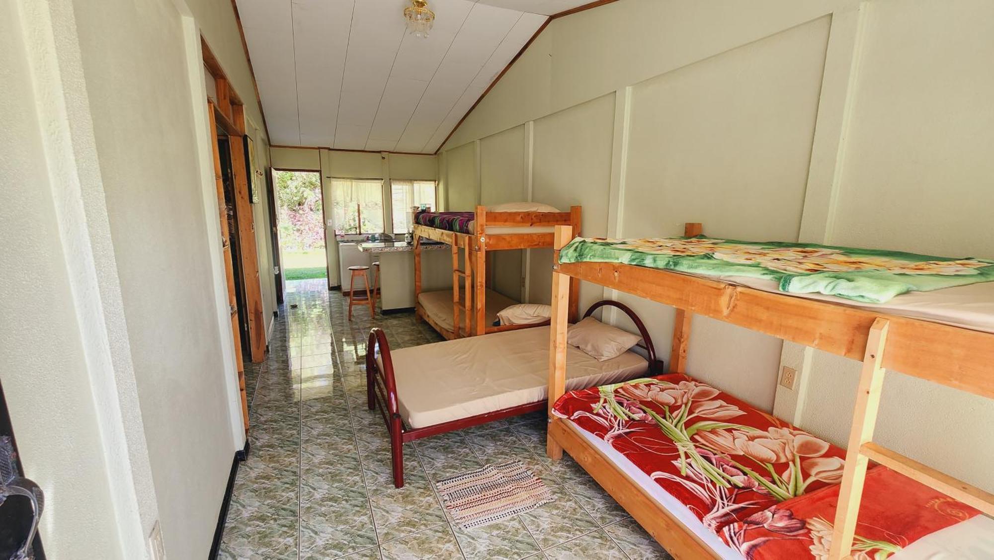 Hospedajes Richie Eco Camp Providencia Exterior foto